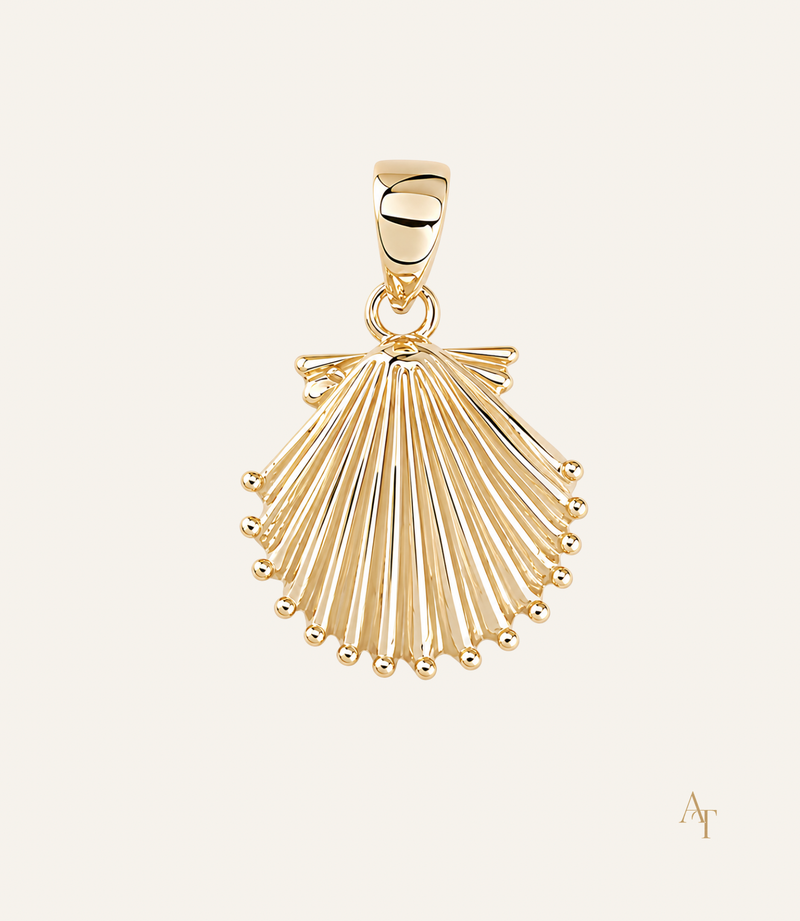 9Kt Yellow Gold Sea Shell Pendant